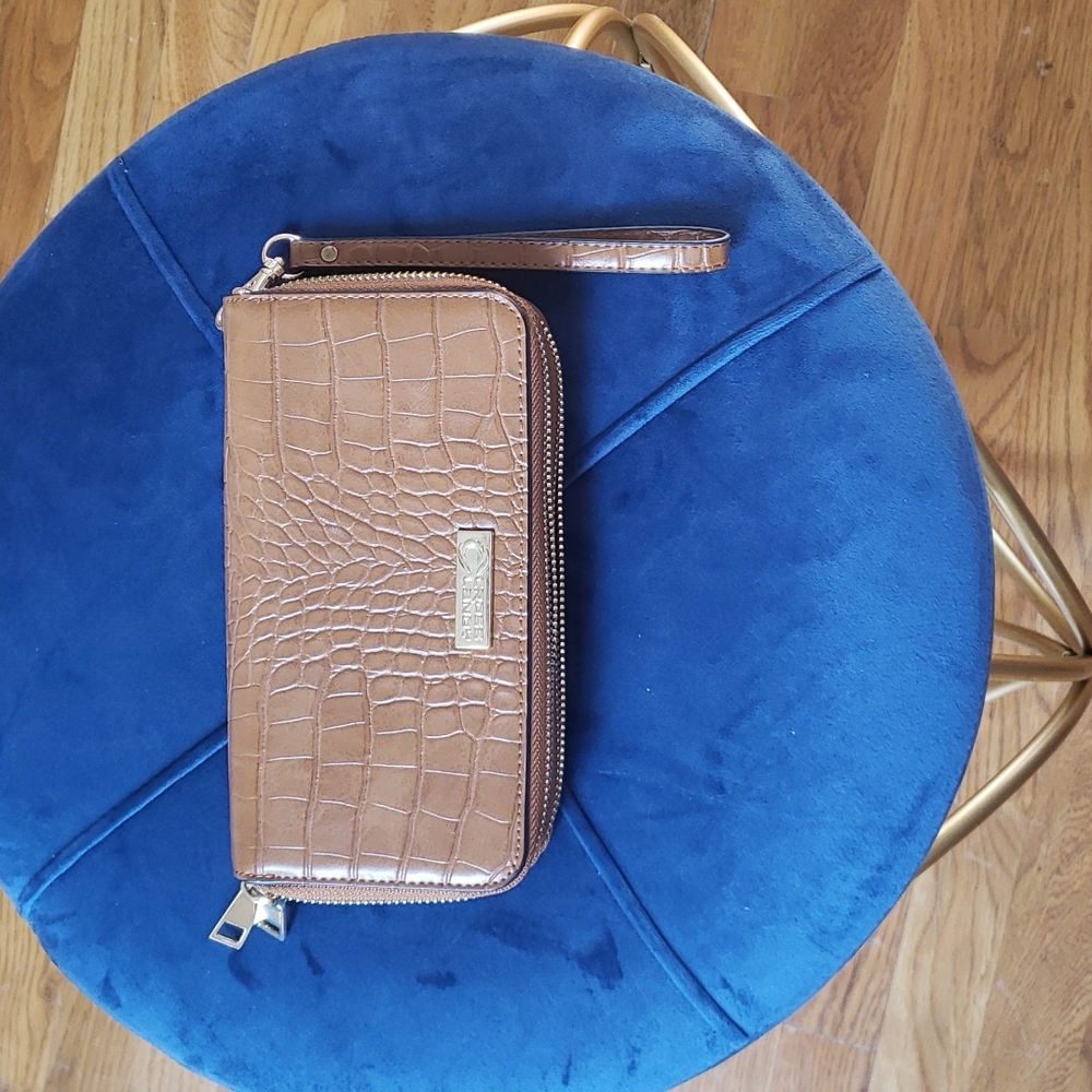 Cross Landy Wristlet Wallet.